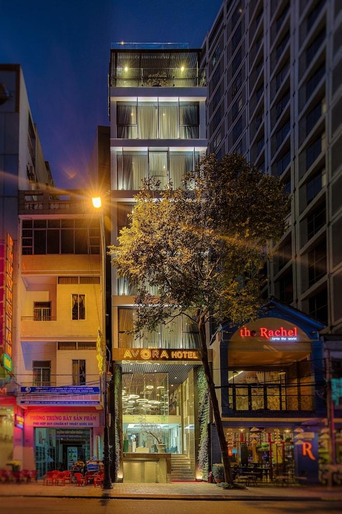 Hotel Avora 3*