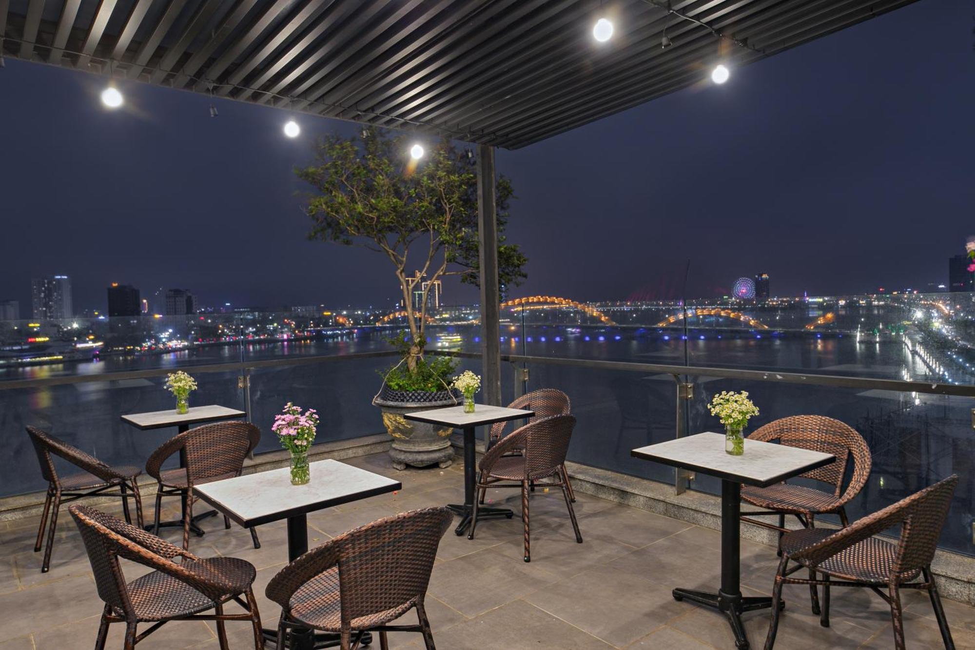 Avora Đà Nẵng